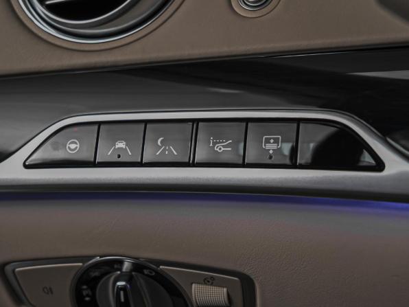 Mercedes-Benz S-Класс VI (W222 C217) Рестайлинг с пробегом 2018 года, цена 7 230 000 рублей, 69389 км, седан, Автокод Объявления