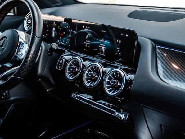 Mercedes-Benz GLA II (H247) с пробегом 2021 года, цена 3 800 000 рублей, 93692 км, внедорожник, Автокод Объявления