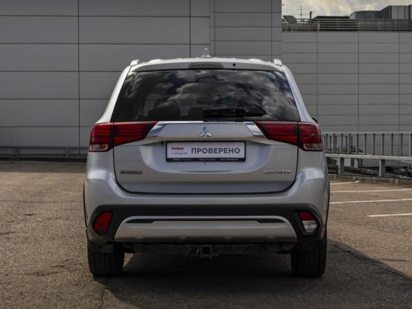 Mitsubishi Outlander III Рестайлинг 3 с пробегом 2019 года, цена 2 279 000 рублей, 77200 км, внедорожник, Автокод Объявления