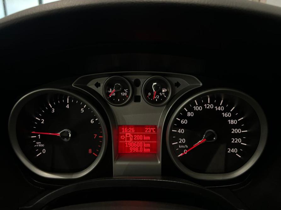 Ford Focus II Рестайлинг Санкт-Петербург  - изображение 12