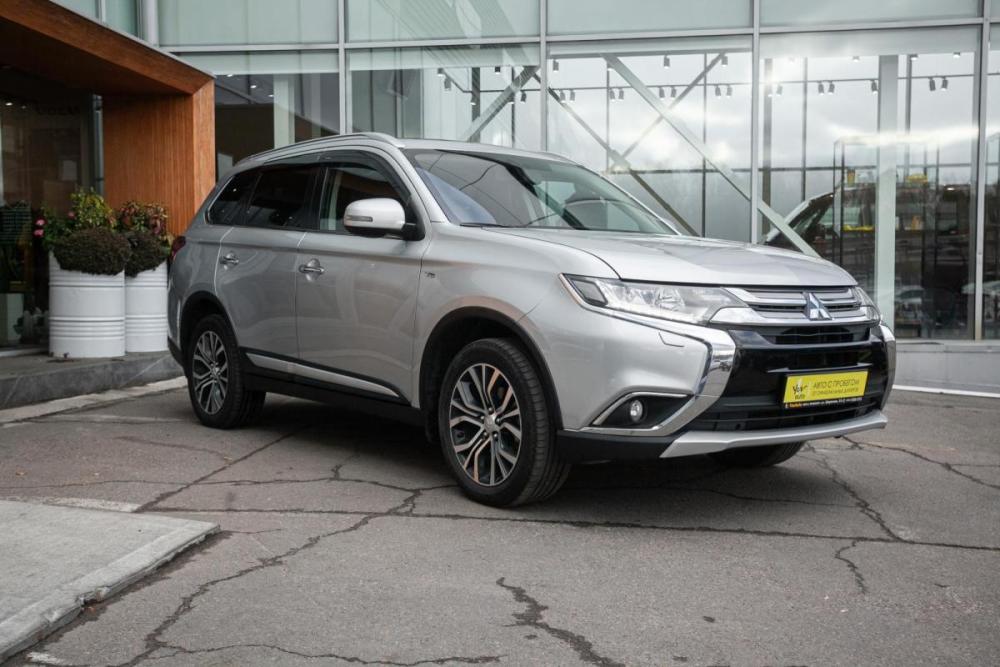 Mitsubishi Outlander III Рестайлинг Иркутск  - изображение 8