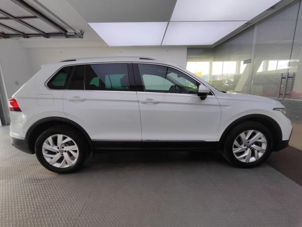 Volkswagen Tiguan II Рестайлинг с пробегом 2021 года, цена 3 399 000 рублей, 108000 км, внедорожник, Автокод Объявления