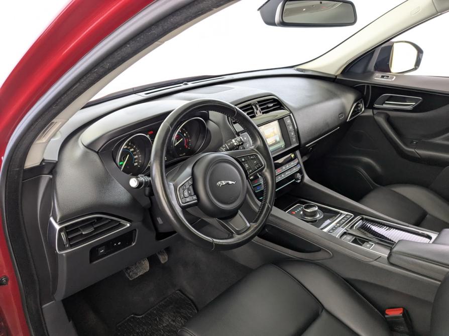 Jaguar F-Pace I Москва  - изображение 16
