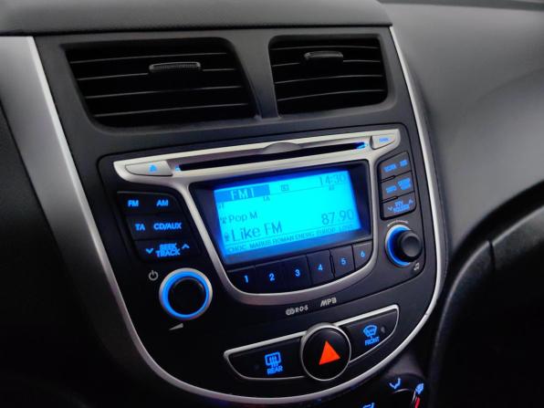 Hyundai Solaris I с пробегом 2011 года, цена 548 000 рублей, 192056 км, хэтчбек, Автокод Объявления