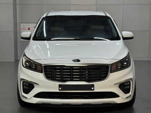 Kia Carnival III с пробегом 2019 года, цена 2 697 000 рублей, 105000 км, минивэн, Автокод Объявления