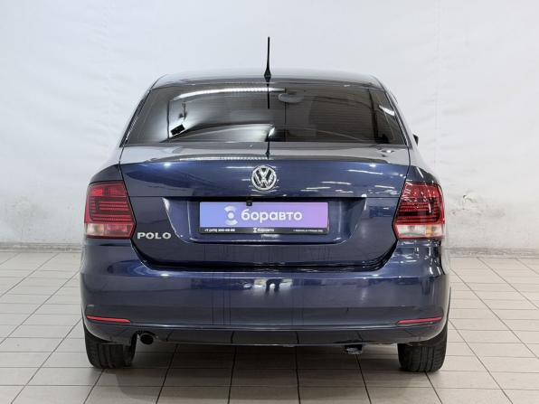 Volkswagen Polo V Рестайлинг с пробегом 2015 года, цена 890 000 рублей, 173128 км, седан, Автокод Объявления