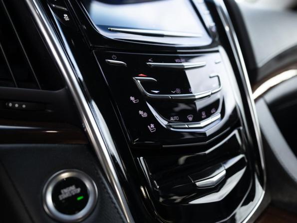 Cadillac Escalade IV с пробегом 2017 года, цена 4 899 000 рублей, 116287 км, внедорожник, Автокод Объявления
