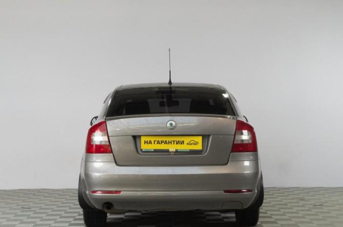 Skoda Octavia II (A5) Рестайлинг с пробегом 2010 года, цена 779 000 рублей, 249000 км, лифтбек, Автокод Объявления