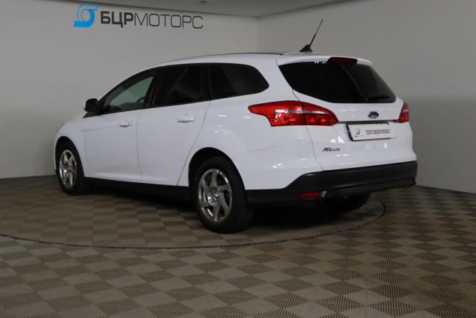 Ford Focus III Рестайлинг с пробегом 2018 года, цена 1 199 990 рублей, 106234 км, универсал, Автокод Объявления