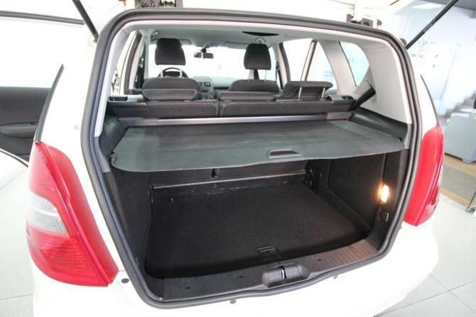 Mercedes-Benz A-Класс II (W169) Рестайлинг с пробегом 2012 года, цена 1 100 000 рублей, 55000 км, хэтчбек, Автокод Объявления