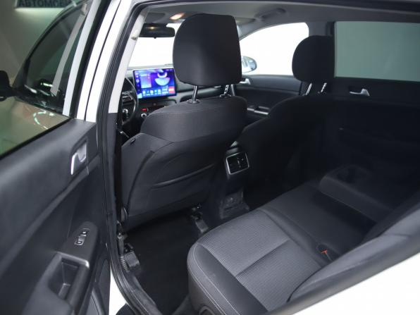 Kia Sportage IV Рестайлинг с пробегом 2020 года, цена 2 120 000 рублей, 174832 км, внедорожник, Автокод Объявления
