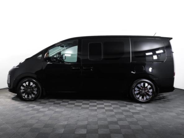 Hyundai Staria I с пробегом 2022 года, цена 5 598 000 рублей, 34614 км, минивэн, Автокод Объявления