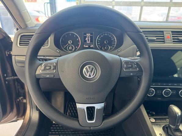 Volkswagen Jetta VI с пробегом 2012 года, цена 749 000 рублей, 212977 км, седан, Автокод Объявления