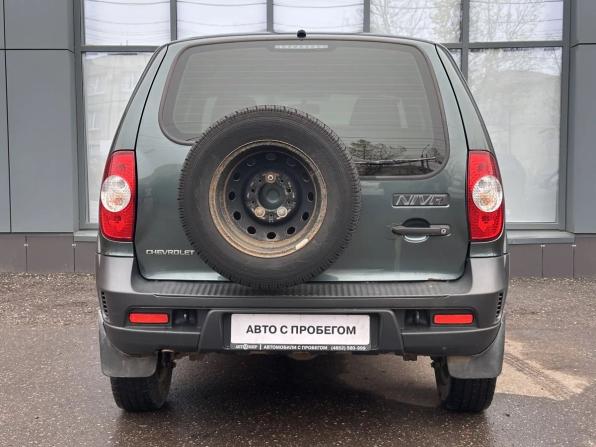 Chevrolet Niva I Рестайлинг с пробегом 2018 года, цена 695 000 рублей, 121732 км, внедорожник, Автокод Объявления