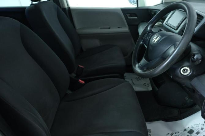 Honda Freed I с пробегом 2010 года, цена 899 000 рублей, 216536 км, компактвэн, Автокод Объявления