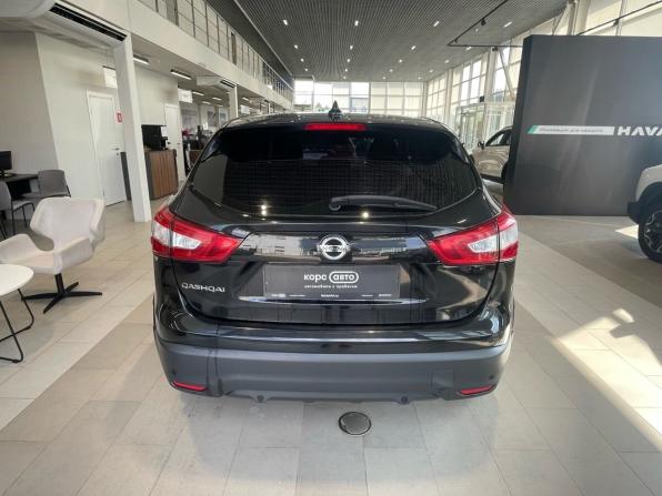 Nissan Qashqai II с пробегом 2017 года, цена 1 579 000 рублей, 127882 км, внедорожник, Автокод Объявления