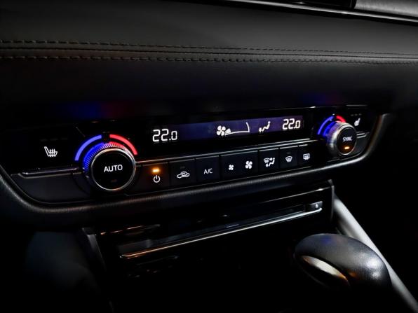 Mazda 6 III (GJ) Рестайлинг 2 с пробегом 2019 года, цена 2 140 000 рублей, 184550 км, седан, Автокод Объявления
