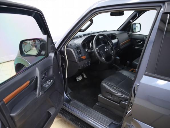 Mitsubishi Pajero IV с пробегом 2007 года, цена 1 590 000 рублей, 282407 км, внедорожник, Автокод Объявления
