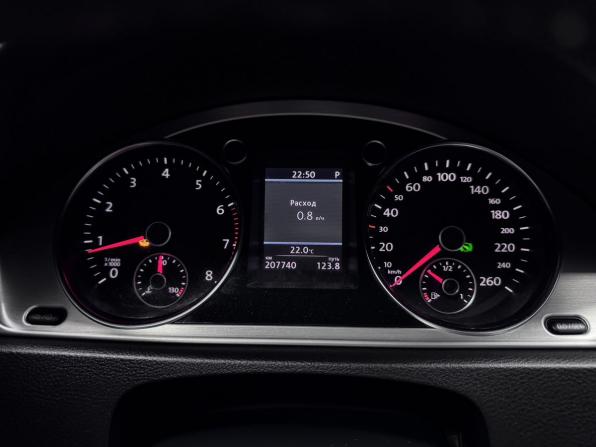 Volkswagen Passat B7 с пробегом 2013 года, цена 1 340 000 рублей, 207740 км, седан, Автокод Объявления