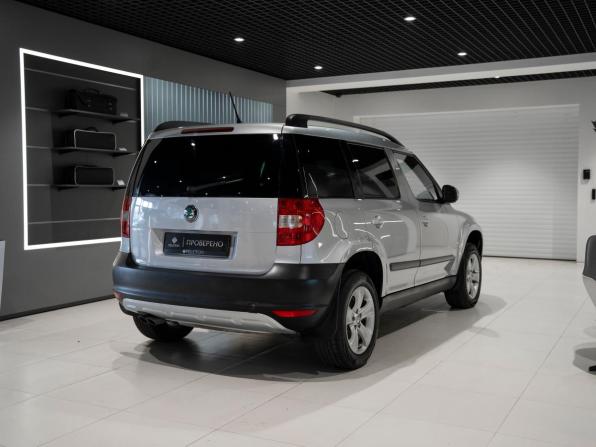 Skoda Yeti I с пробегом 2013 года, цена 795 000 рублей, 314617 км, внедорожник, Автокод Объявления