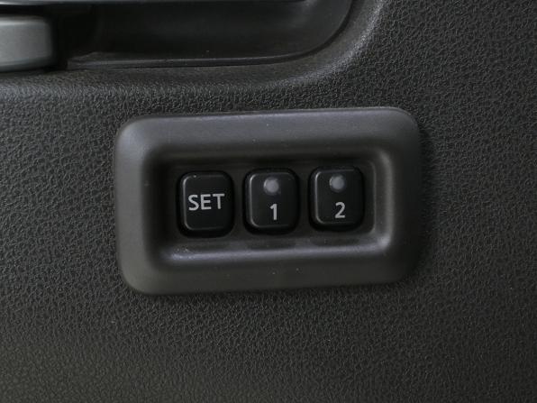 Nissan Pathfinder III Рестайлинг с пробегом 2010 года, цена 1 180 000 рублей, 290000 км, внедорожник, Автокод Объявления