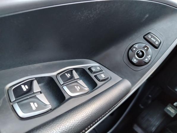 Hyundai Santa Fe III с пробегом 2012 года, цена 1 620 000 рублей, 209902 км, внедорожник, Автокод Объявления