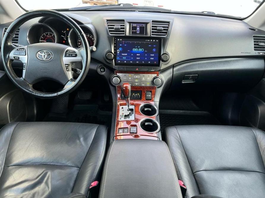 Toyota Highlander II (XU40) Рестайлинг Кемерово  - изображение 16