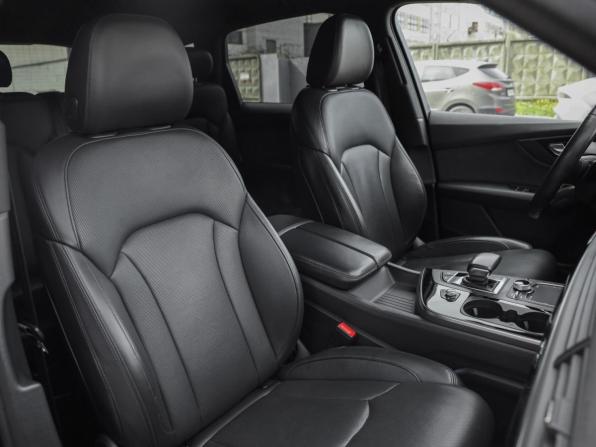 Audi Q7 II (4M) с пробегом 2018 года, цена 4 099 000 рублей, 174000 км, внедорожник, Автокод Объявления