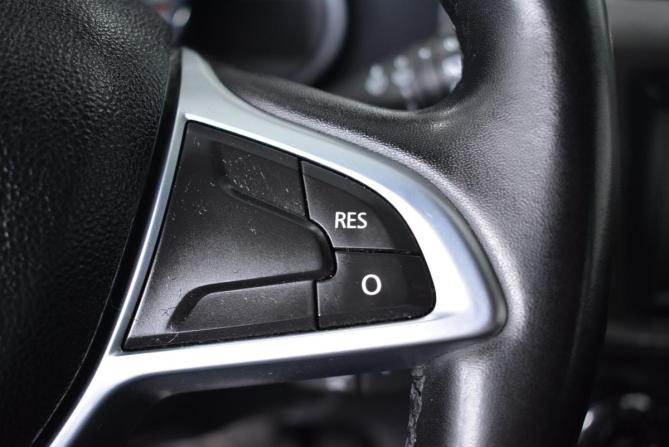 Renault Sandero II Рестайлинг с пробегом 2019 года, цена 1 199 000 рублей, 136000 км, хэтчбек, Автокод Объявления