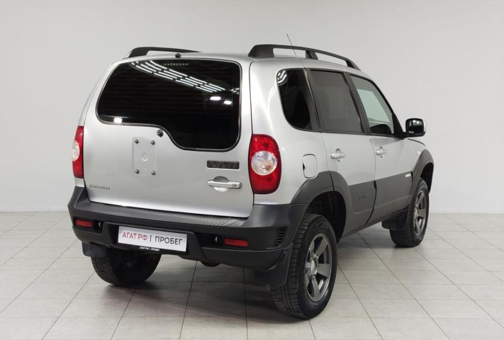 Chevrolet Niva I Рестайлинг Саратов  - изображение 5