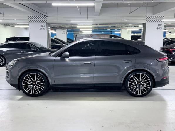 Porsche Cayenne III Рестайлинг с пробегом 2025 года, цена 16 299 000 рублей, 15985 км, внедорожник, Автокод Объявления