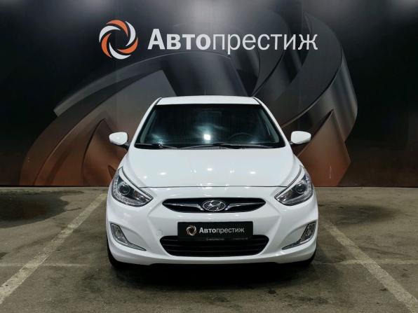 Hyundai Solaris I с пробегом 2013 года, цена 800 000 рублей, 178515 км, хэтчбек, Автокод Объявления