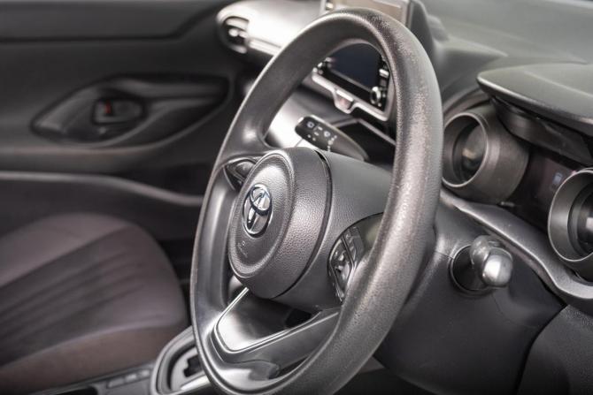 Toyota Yaris Cross I с пробегом 2020 года, цена 2 099 000 рублей, 120000 км, внедорожник, Автокод Объявления