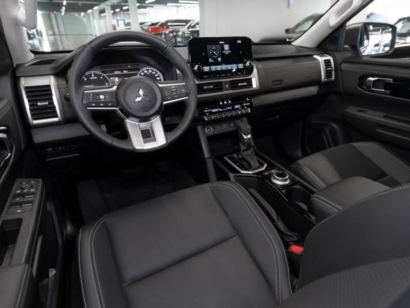 Mitsubishi L200 VI с пробегом 2026 года, цена 5 700 000 рублей, 19 км, пикап, Автокод Объявления
