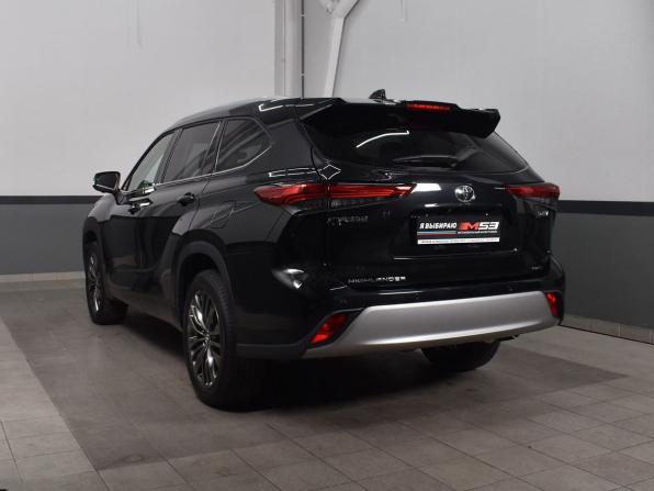 Toyota Highlander IV (XU70) с пробегом 2025 года, цена 4 999 995 рублей, 39 км, внедорожник, Автокод Объявления