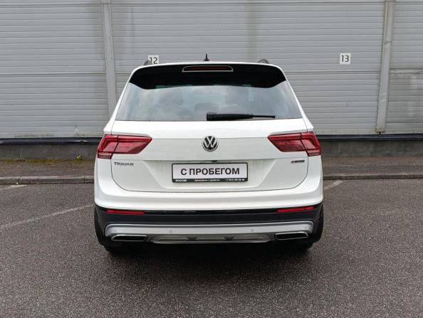 Volkswagen Tiguan II с пробегом 2019 года, цена 2 299 000 рублей, 91736 км, внедорожник, Автокод Объявления