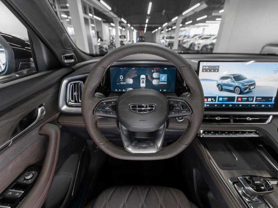 Geely Monjaro I Рестайлинг 2 Москва  - изображение 11