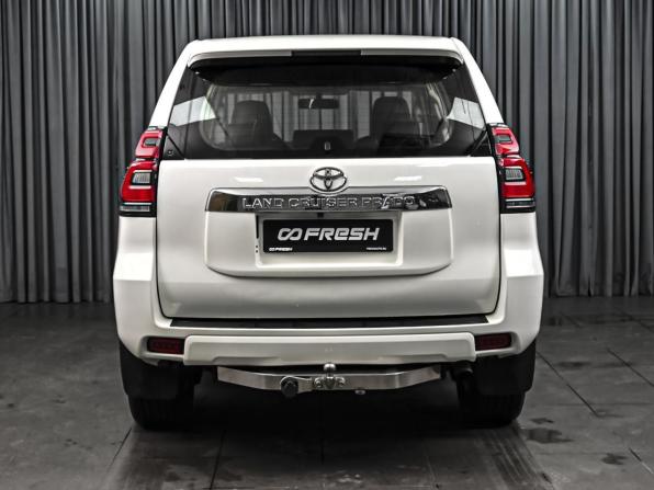 Toyota Land Cruiser Prado 150 Series с пробегом 2013 года, цена 2 919 000 рублей, 211084 км, внедорожник, Автокод Объявления