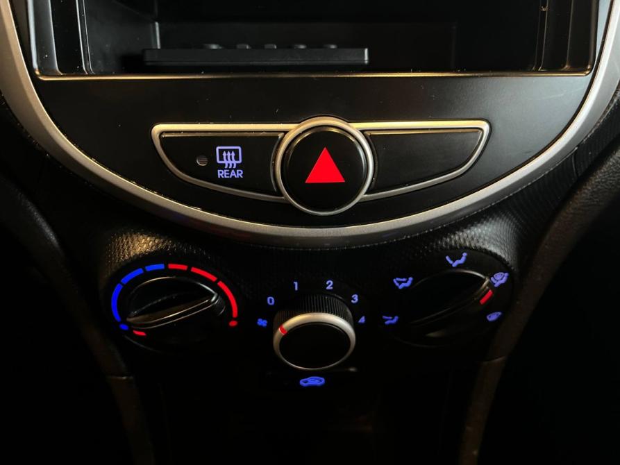 Hyundai Solaris I Чебоксары  - изображение 15