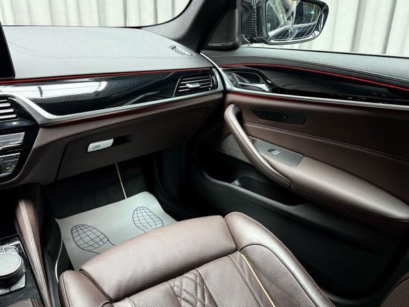 BMW 5 серии VII (G30/G31/G38) Рестайлинг с пробегом 2021 года, цена 5 299 000 рублей, 55500 км, седан, Автокод Объявления