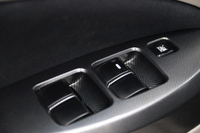 Mitsubishi Grandis I с пробегом 2006 года, цена 795 950 рублей, 211404 км, минивэн, Автокод Объявления