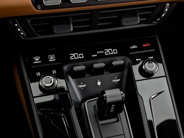 Porsche 911 VIII (992) Рестайлинг с пробегом 2025 года, цена 34 900 000 рублей, 837 км, купе, Автокод Объявления