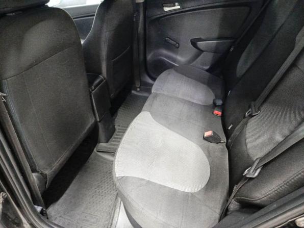 Hyundai Solaris I с пробегом 2014 года, цена 585 000 рублей, 211279 км, седан, Автокод Объявления