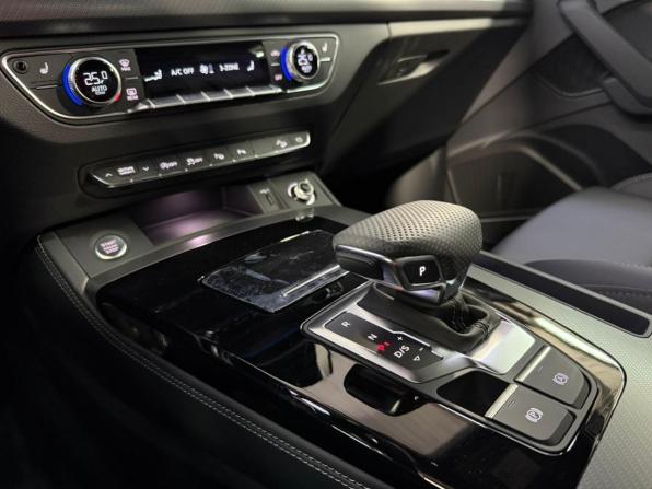 Новый Audi Q5 II (FY) Рестайлинг 2025 года, цена 5 898 000 рублей, внедорожник, Автокод Объявления
