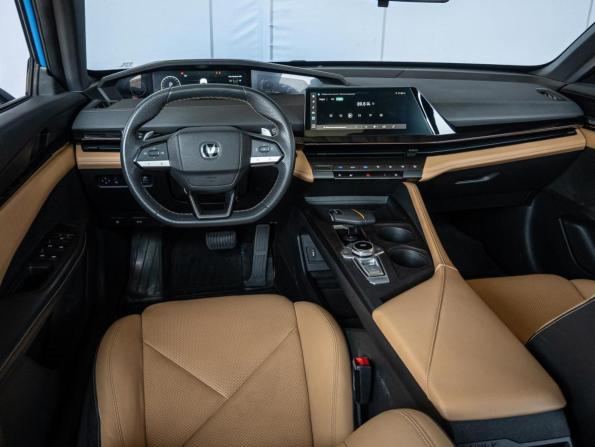 Changan UNI-V I с пробегом 2022 года, цена 2 200 000 рублей, 50816 км, лифтбек, Автокод Объявления
