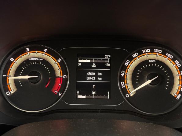 Lada (ВАЗ) Vesta I Рестайлинг (NG) с пробегом 2023 года, цена 1 220 000 рублей, 43000 км, седан, Автокод Объявления
