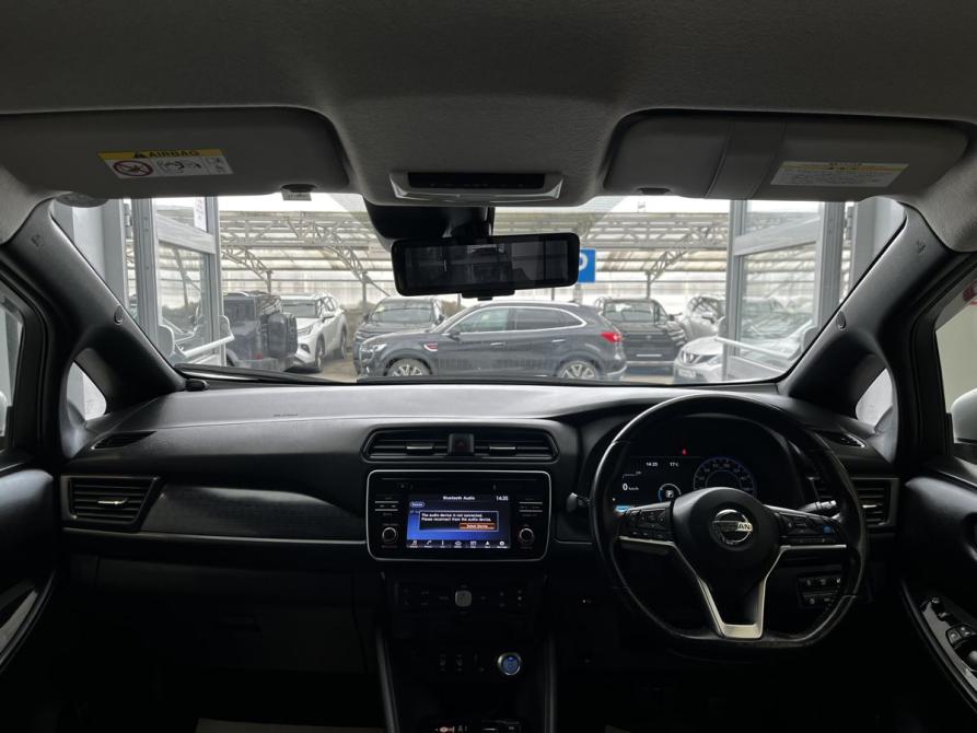 Nissan Leaf II (ZE1) Новосибирск  - изображение 10