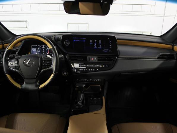Lexus ES VII Рестайлинг с пробегом 2021 года, цена 5 100 000 рублей, 39000 км, седан, Автокод Объявления