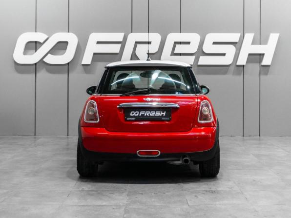 Mini Hatch II (R56) с пробегом 2007 года, цена 819 000 рублей, 209026 км, хэтчбек, Автокод Объявления