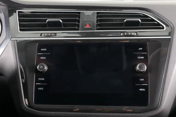 Volkswagen Tiguan II с пробегом 2020 года, цена 2 849 000 рублей, 84706 км, внедорожник, Автокод Объявления
